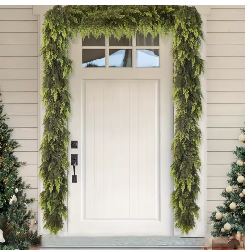 Lifelike Cedar Garlands