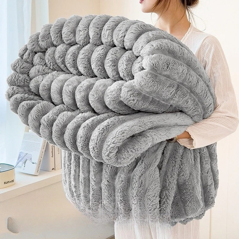 CloudNest™ Plush Blanket